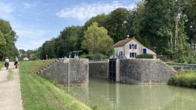 Canale di Borgogna - Alzaia e stazione